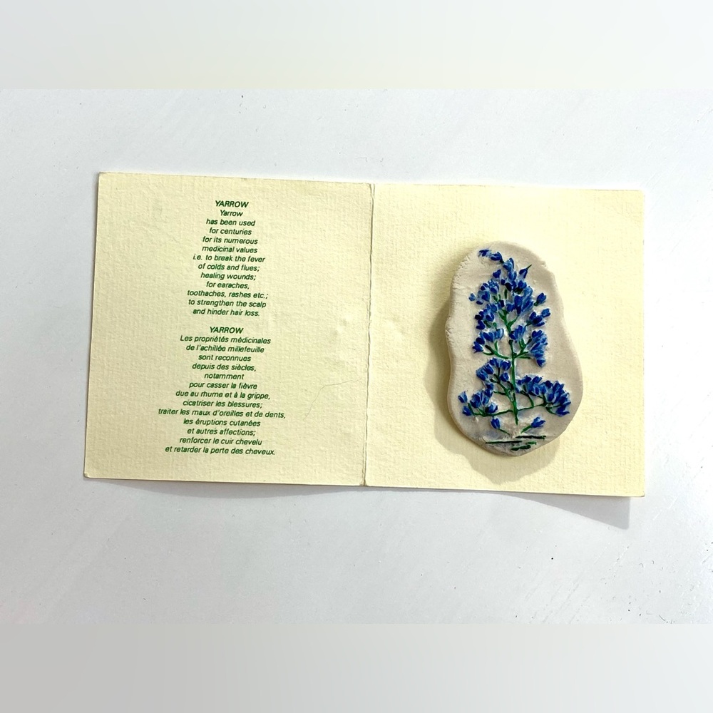Woodland Spirit floral ceramic brooch - Picture 3 of 5